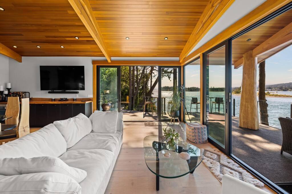 Kingfisher Manor Villa Sooke Luaran gambar